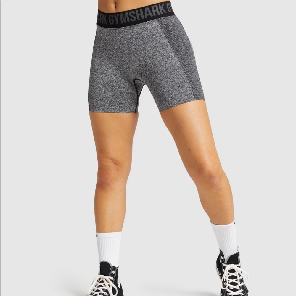 Gymshark Mid Rise Flex Shorts